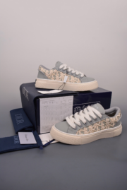 DR B33 SNEAKER - Image 2