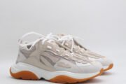 AR1M1 Low-Top Sneaker - Image 10