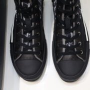 DR B23 Sneakers - Image 5