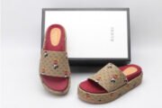 GUCC SLIPPERS - Image 11