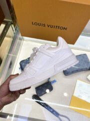 Loui Vuitto TRAINER SNEAKER - Image 3