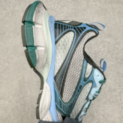 BALCIA 3XL Sneakers Celadon - Image 6