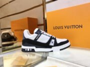 Loui Vuitto Low-Top SNEAKER - Image 3