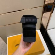 Loui Vuitto RIVILI SNEAKER - Image 4