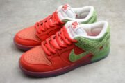Nike SB Dunk Low Strawberry Cough CW7093-601 - Image 4