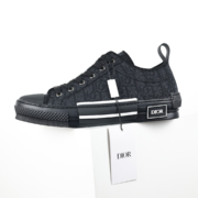 DR B23 Oblique Low Top Sneakers - Image 2