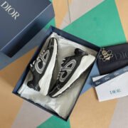 DR B30 Sneakers - Image 5