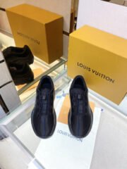 Loui Vuitto MILLENIUM SNEAKER - Image 9