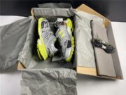 BLCG TRACK TRAINER GREY AND YELLOW 542023 W1GC1 1230 - Image 8