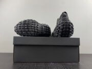 BLCG DEFENDER SNEAKER 685613-W2RA6 3000 - Image 2