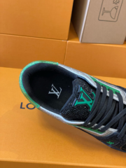 Loui Vuitto TRAINER SNEAKER - Image 9