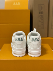 Loui Vuitto TRAINER SNEAKER - Image 5