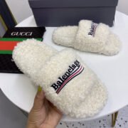 BLCG SLIPPERS - Image 3