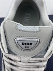 DR B30 Sneakers - Image 4