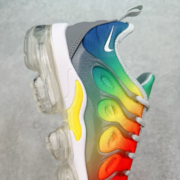 Nike Air VaporMax Plus 924453-103 - Image 5