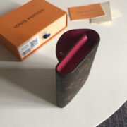 LOUI VUITTO WALLET PINK RED M41939 11*8 - Image 3