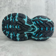 BLCG Sneaker 6XL - Image 9