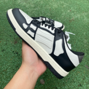 AR1M1 Low-Top Sneaker - Image 3