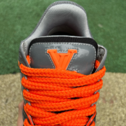 LV TRAINER MAXI Gray orange - Image 4