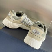 DR B30 Sneakers - Image 4