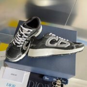 DR B30 Sneakers - Image 6