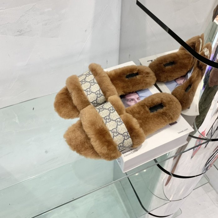 9918ff4f505b38683e4e270c76c10714dedcbf7d GUCC SLIPPER - Image 7