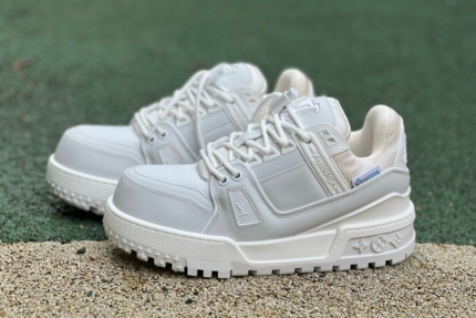 LV TRAINER MAXI White