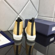 DR B23 Sneakers - Image 2