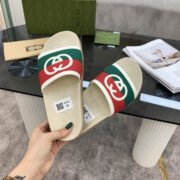 GUCC SLIPPERS - Image 8