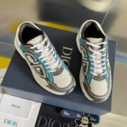 DR B30 Sneakers - Image 7