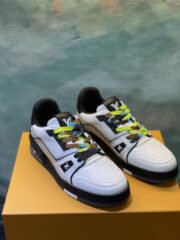 LV TRAINER SNEAKER LOW - Image 6