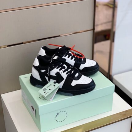 OFF WHITE™ C/O VIRGIL ABLOH OUT OF OFFICE LOW-TOP LEATHER SNEAKERS "OOO"