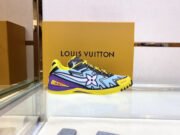 LV SPRINT SNEAKER - Image 2
