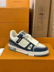 Loui Vuitto TRAINER SNEAKER - Image 4