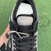 AR1M1 Low-Top Sneaker - Image 4