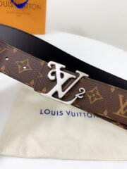 Loui Vuitto Belt-4CM - Image 6