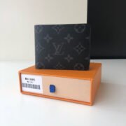 LOUI VUITTO WALLET M61695 11.5*9 - Image 9