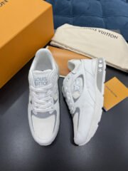 Loui Vuitto TRAINER SNEAKER - Image 3