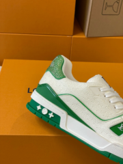 Loui Vuitto TRAINER SNEAKER - Image 8