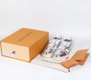 Loui Vuitto LV SNEAKER LOW - Image 4