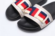 GUCC SLIPPERS - Image 3