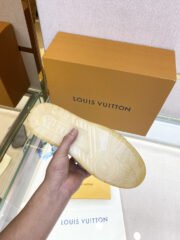 Loui Vuitto TRAINER SNEAKER - Image 5
