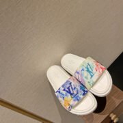 LV SLIPPERS - Image 5