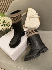 DR BOOTS - Image 5