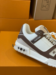 Loui Vuitto TRAINER SNEAKER - Image 7