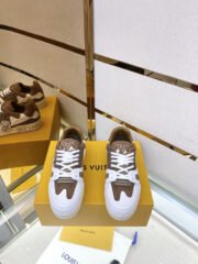 Loui Vuitto TRAINER SNEAKER - Image 4