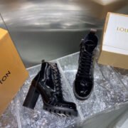 LOUS VUITON BROWN STAR TRAIL ANKLE BOOTS - Image 6