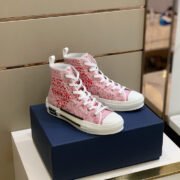 DR B23 Sneakers - Image 5