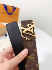 Loui Vuitto Belt-4CM - Image 7