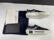 DR B23 Low Top Oblique Sneaker Black & White - Image 6